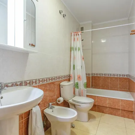 Apartment Atico En 1 *
