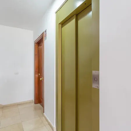 Apartment Atico En 1